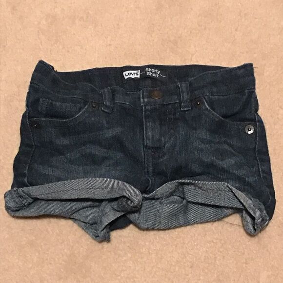 Levi’s shorts  - Picture 1 of 6